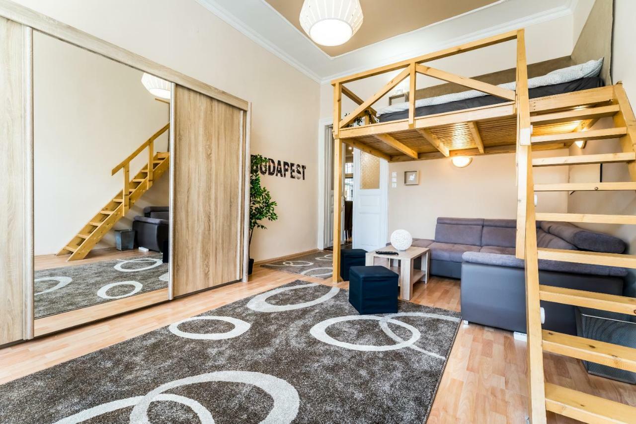 Bpr A2 Downtown Comfy Apartment Budapest Esterno foto